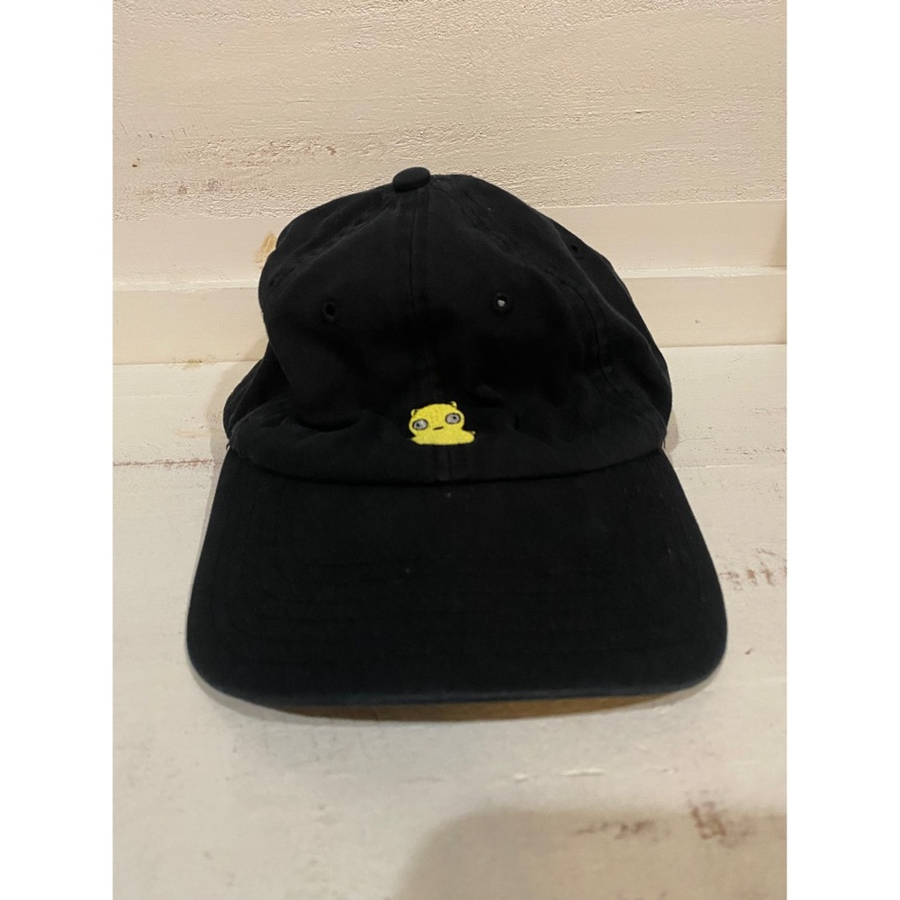 Bob’s Burgers Kuchi Kopi Black Hat Box Lunch with Buckle Closure/Strap
